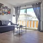 Santa Severina, Trilocale Comodo E Pratico Centro Citta *