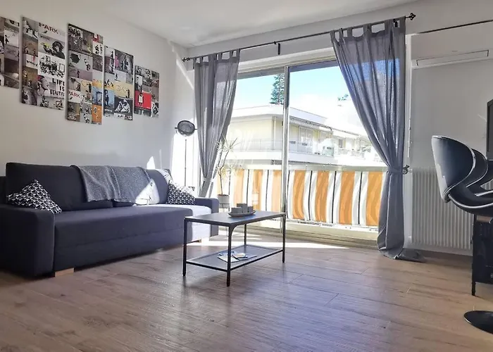 Santa Severina, Trilocale Comodo E Pratico Centro Citta *