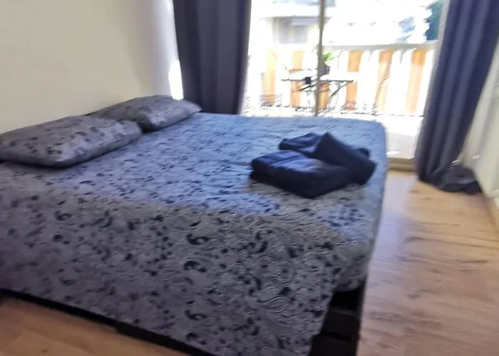 Lägenhet Santa Severina, Trilocale Comodo E Pratico Centro Citta *